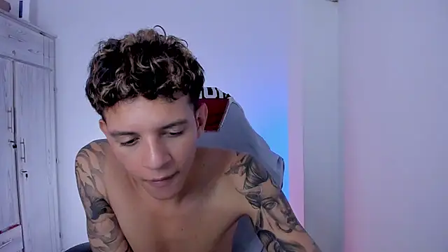Chatroom XXX en direct de tylernova