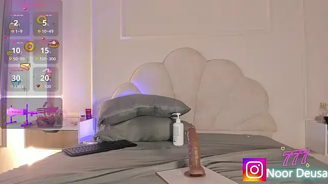 Candaceoweens Adlı Modelin Web Kamerası Şovu