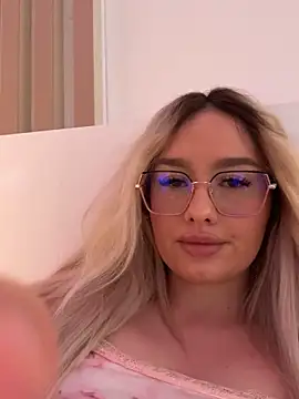Webkamerová show mollyxxx
