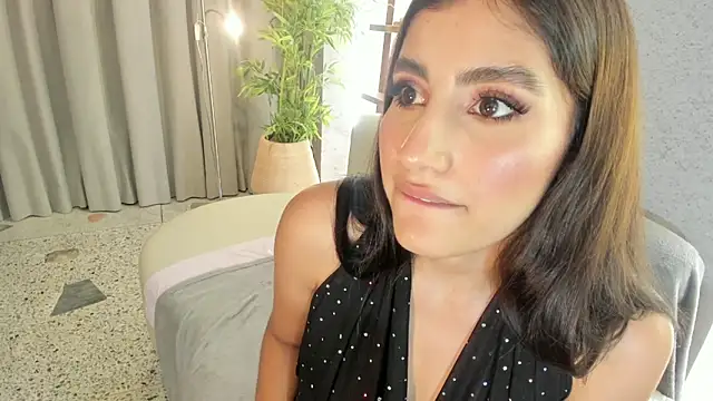 IsabelaStefano Chat XXX in diretta