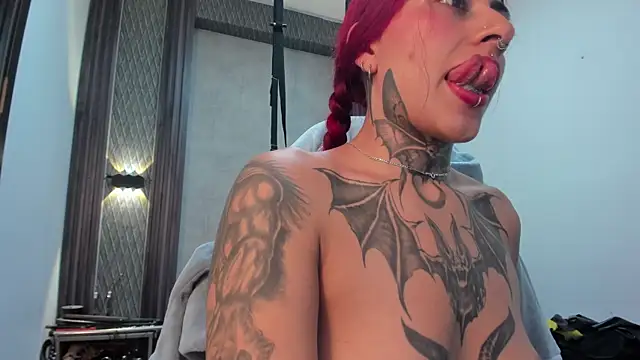 Chatroom XXX en direct de selene_red_