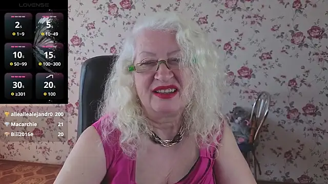 Maya_Mayflower: вебкам-шоу