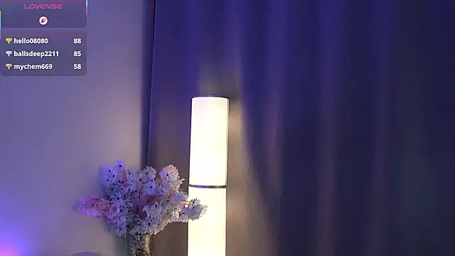 Chat +18 de Sky_Dark7 ao vivo