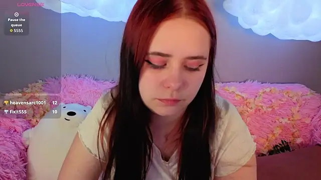 Alis_Platt élő XXX-chatje