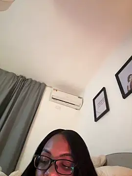 Chaniita's Webcam Show