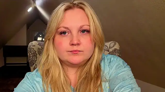 PhatAssBlond 라이브 XXX 채팅