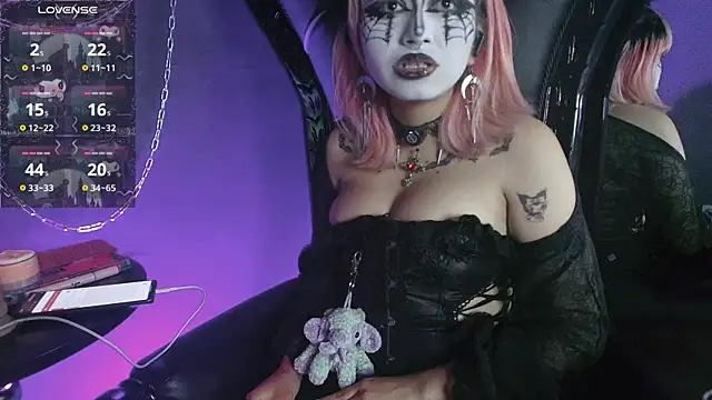 XXX chat uživo modela Navier__