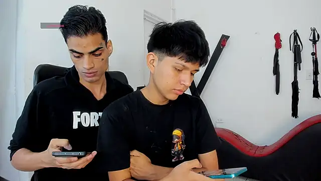 Gay_Red_Room Live XXX-chat