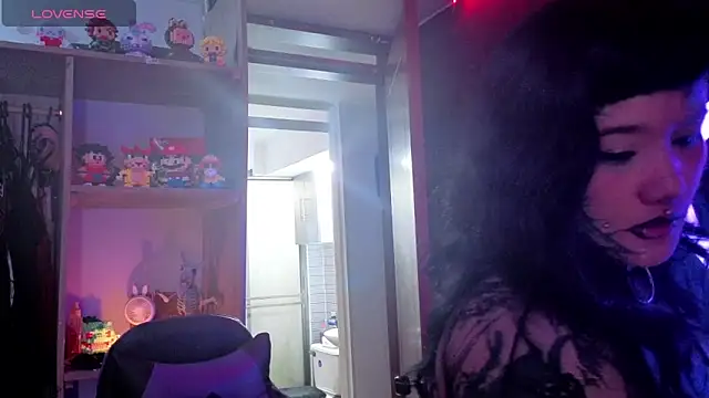 aradia_66's Live XXX Chat