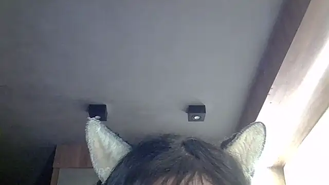 SkinnyKitten's Live XXX Chat