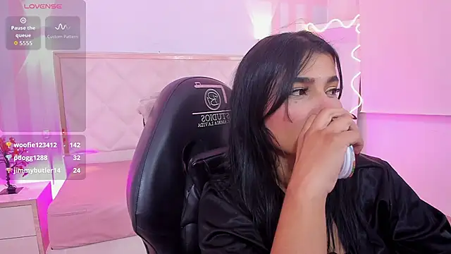 Gaby_tay1's Live XXX Chat