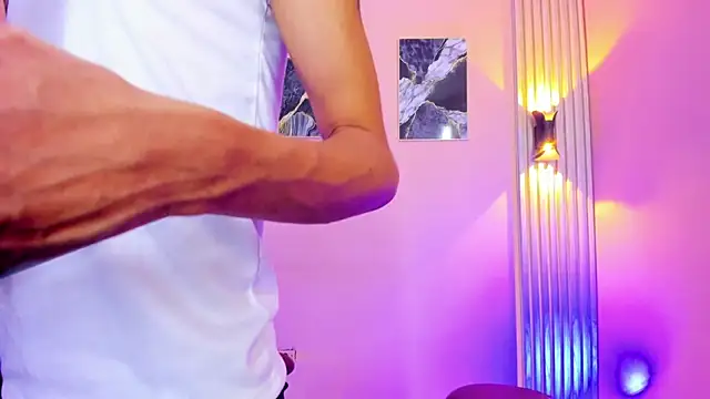 دردشة Marcus_and_Tony الجنسية المباشرة