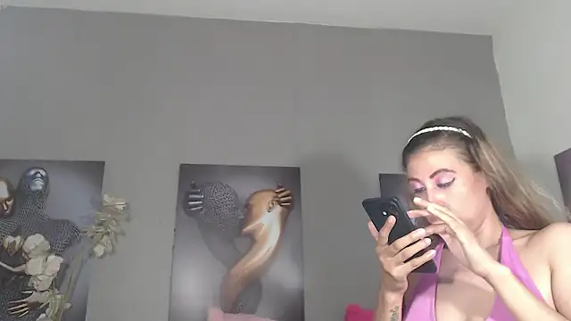 AntonellaBlanc Chat XXX in diretta