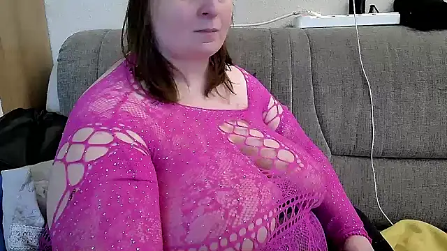 Chat +18 de NextDoorCurvy ao vivo