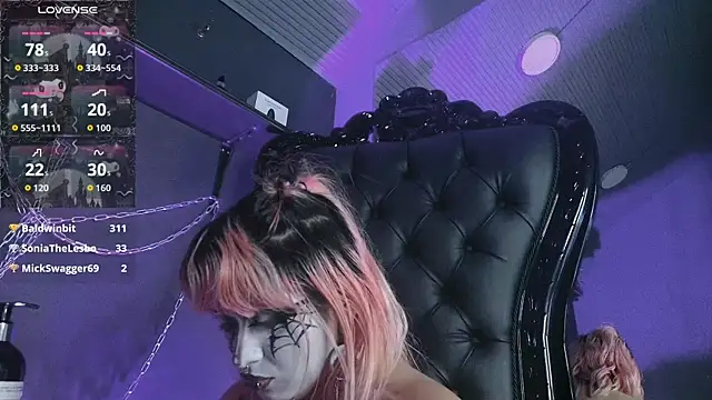 Navier__'s Live XXX Chat