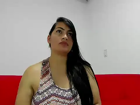 SamanthaBeke Adlı Modelin Canlı XXX Sohbeti