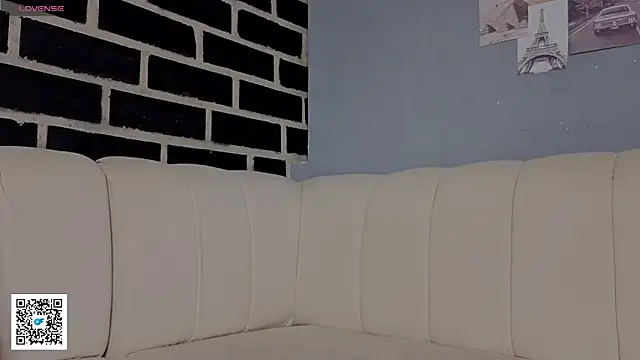 Goddivaa Adlı Modelin Canlı XXX Sohbeti