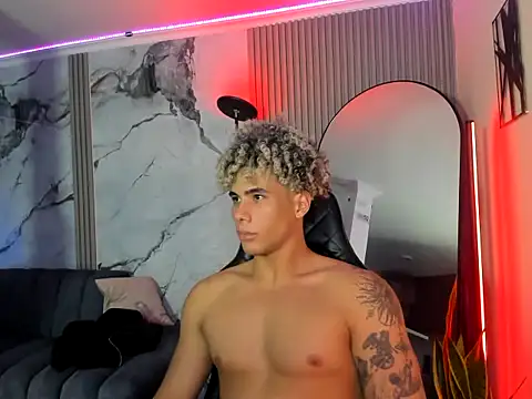 Webkamerová show arthurStonee