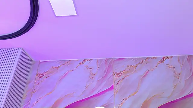emmacurvy 现场XXX聊天