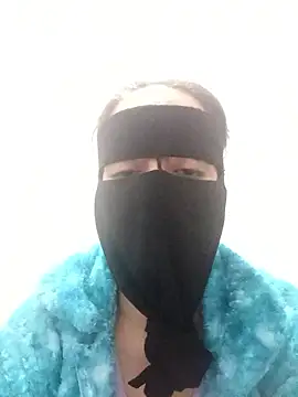 sex69soltana: διαδικτυακό σόου στην κάμερα