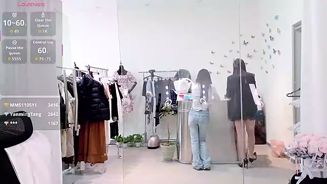 yangyang-777 在線直播表演