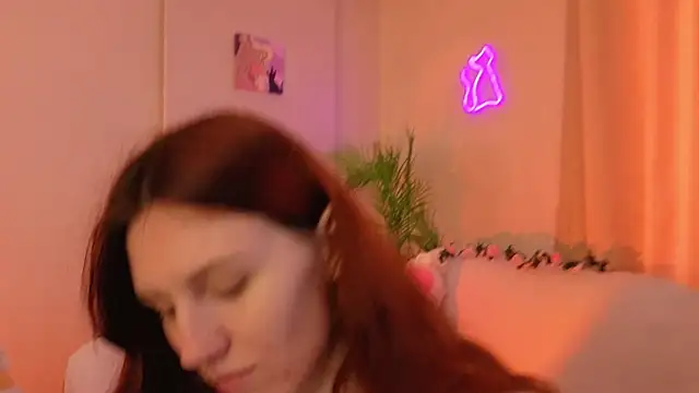 Chat +18 de Little_rosy ao vivo