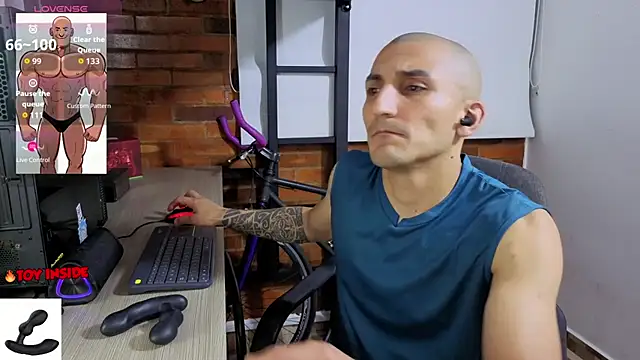 Chat XXX Live Marck_Muscle