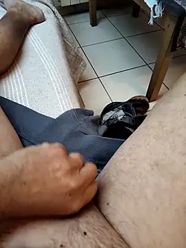 Corref élő XXX-chatje