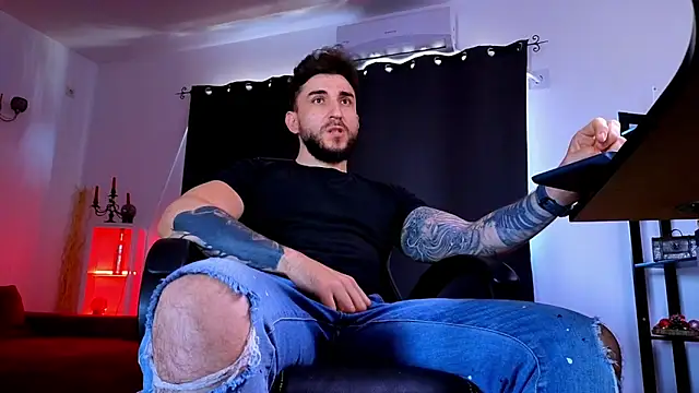 Chat XXX ao vivo de MightyAaron66