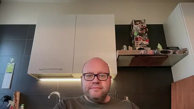 theitalianbear Webcam show