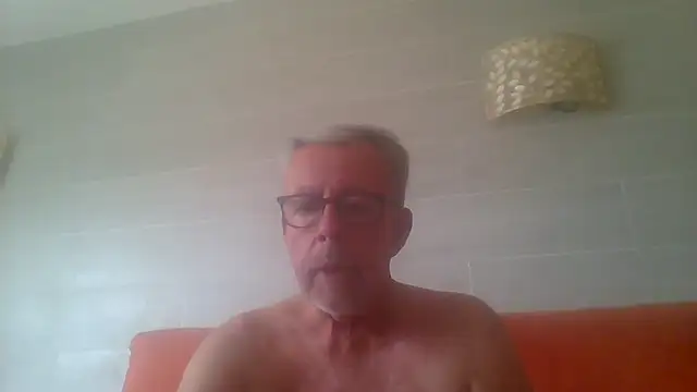 Chat XXX en directo de tuggy59