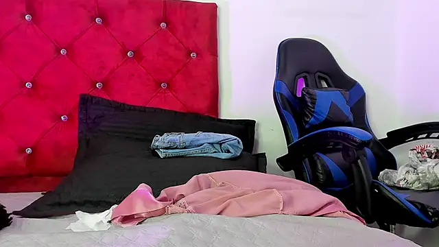 ThiagoSexy005: διαδικτυακό σόου στην κάμερα