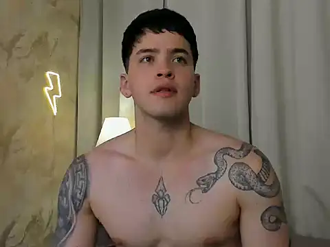 RONNY_COLTON's Webcam Show