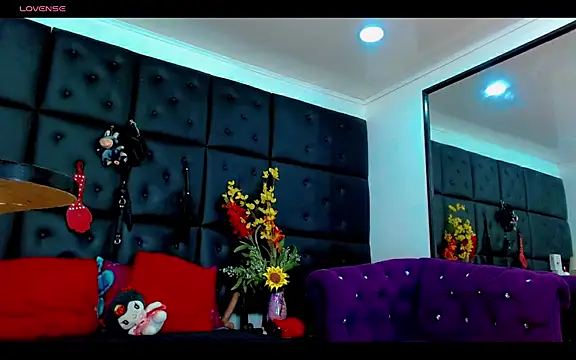 Cloelombard élő XXX-chatje