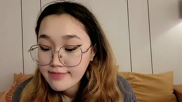 XXX chat uživo modela Jennatyan