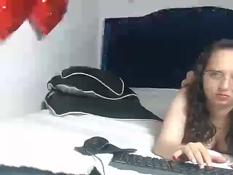 SalomeMorganX élő XXX-chatje
