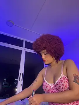 Chatroom XXX en direct de loladupont