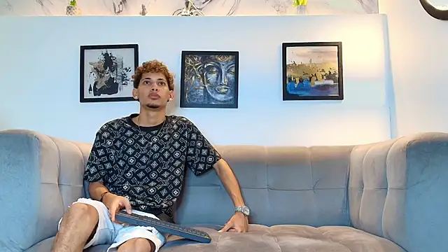 Show Webcam de YOUNG_BOYS_HELL