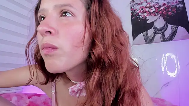 Онлайн чат XXX Sofi_cutiee