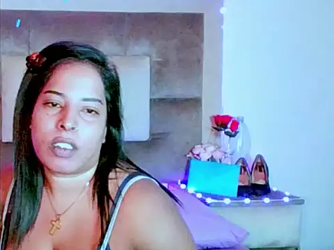 Czat XXX na żywo – indiantopaz694u