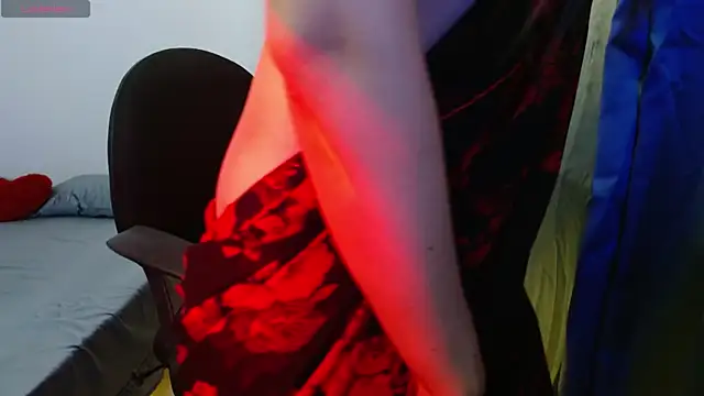 thickthighs369's Live XXX Chat