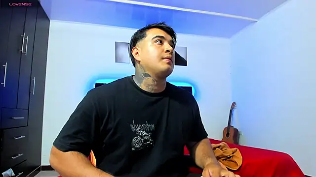 Chat +18 de thiago__cp01 ao vivo