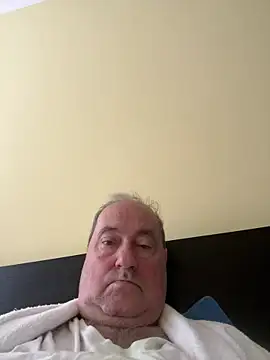 csikar – Naživo XXX chat