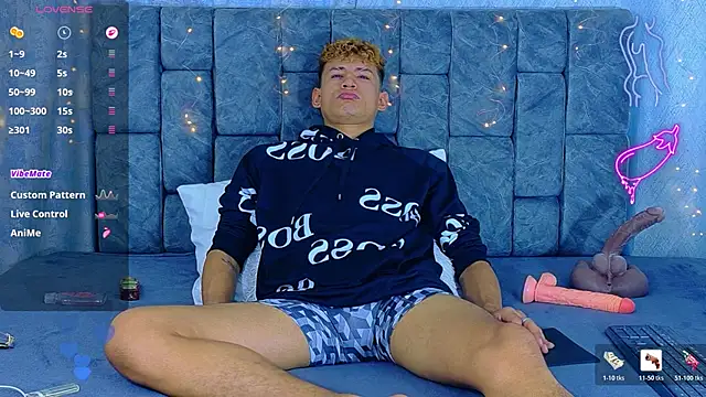 NicolasTorrez Live XXX-chat