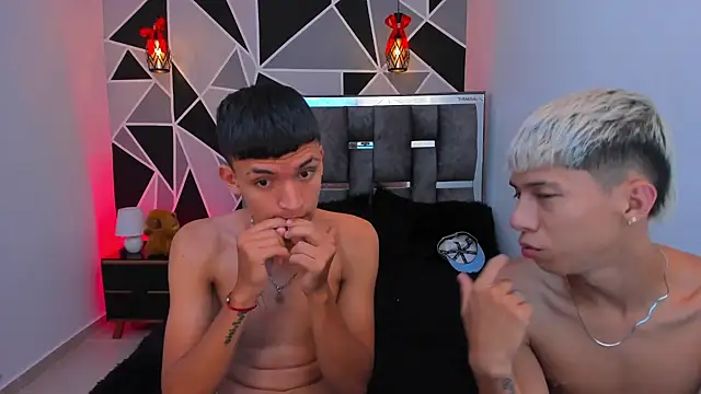 Juan_Nd_Steven Adlı Modelin Web Kamerası Şovu