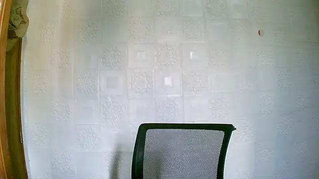 LeonieWiggains Pertunjukan Webcam