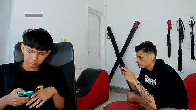 Gay_Red_Room – Naživo XXX chat