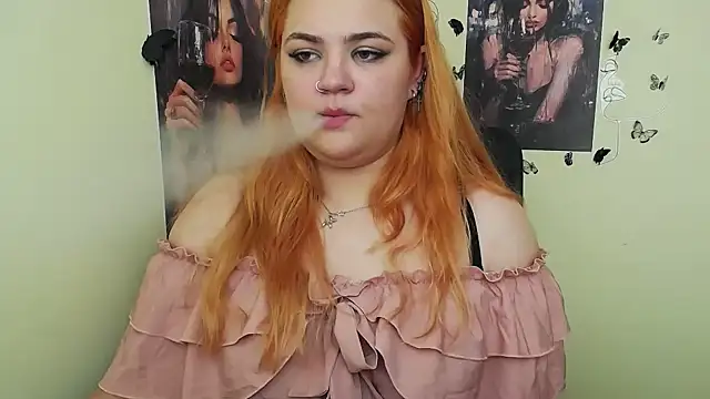 RinaRiii Webcamshow