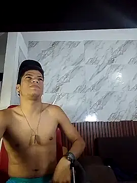 XXX chat uživo modela Andres_sant_