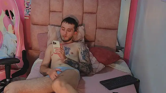 Dylanwhite23_ 在線直播表演
